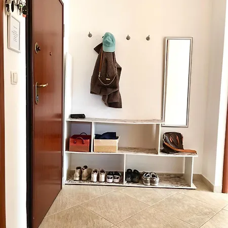 Getaway Penthouse, Stunning Sun N Ocean Views Apartment Trogir