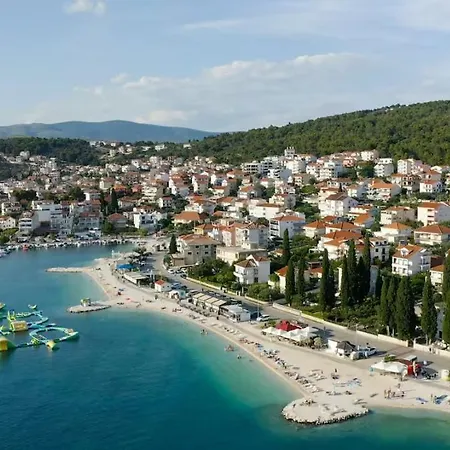 Getaway Penthouse, Stunning Sun N Ocean Views Trogir