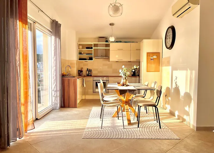 Getaway Penthouse, Stunning Sun N Ocean Views Διαμέρισμα Τρογκίρ